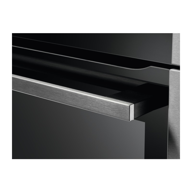 AEG - Forno Multifunções BPE556360M