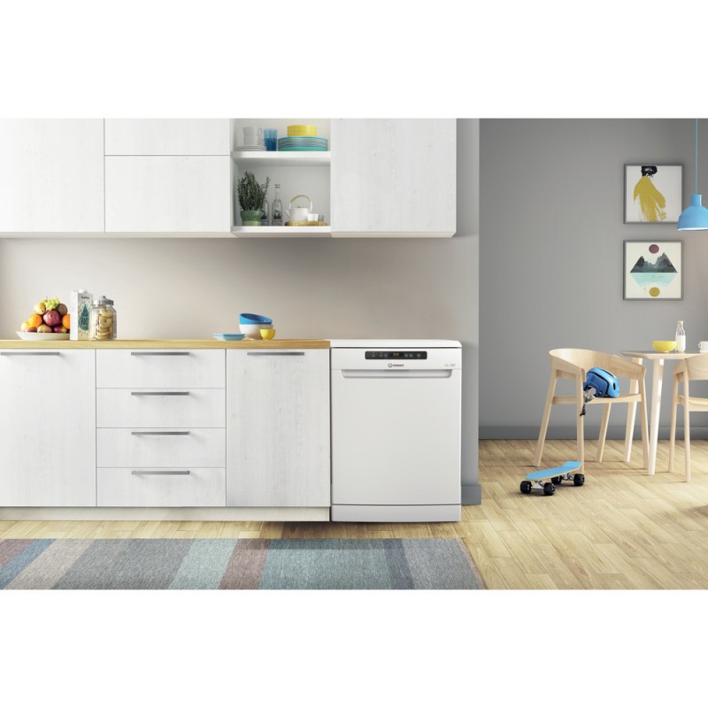 INDESIT - Máq. Lavar Loiça DFO 3T133 A F