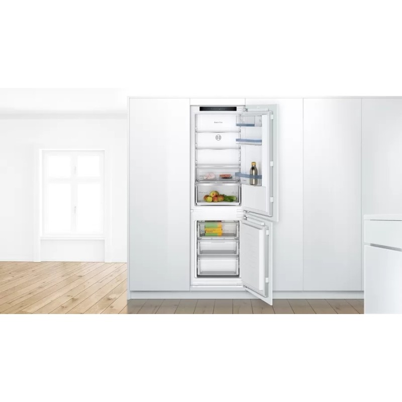 BOSCH - Combinado Enc. Série4 KIN86VFE0
