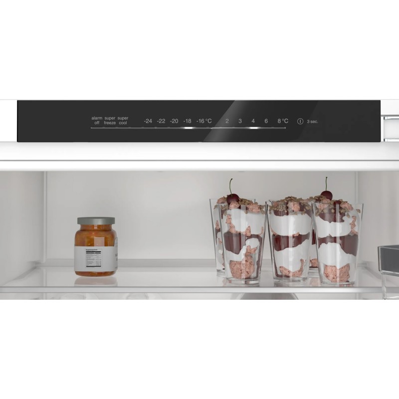 BOSCH - Combinado Enc. Serie4 XXL KIN96VFD0