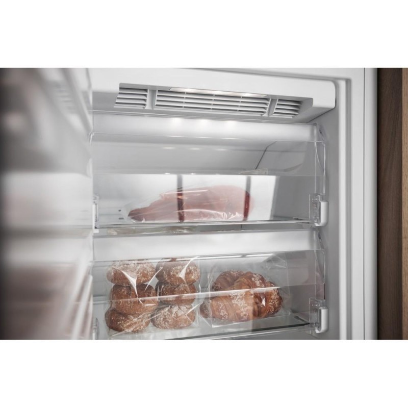 HOTPOINT - Congelador Vertical UH8 F3D XI
