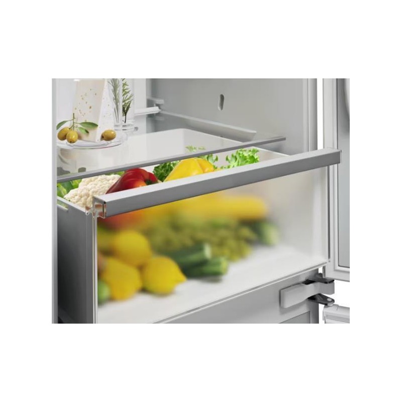 ELECTROLUX - Combinado Encastre ENA7CE18S3