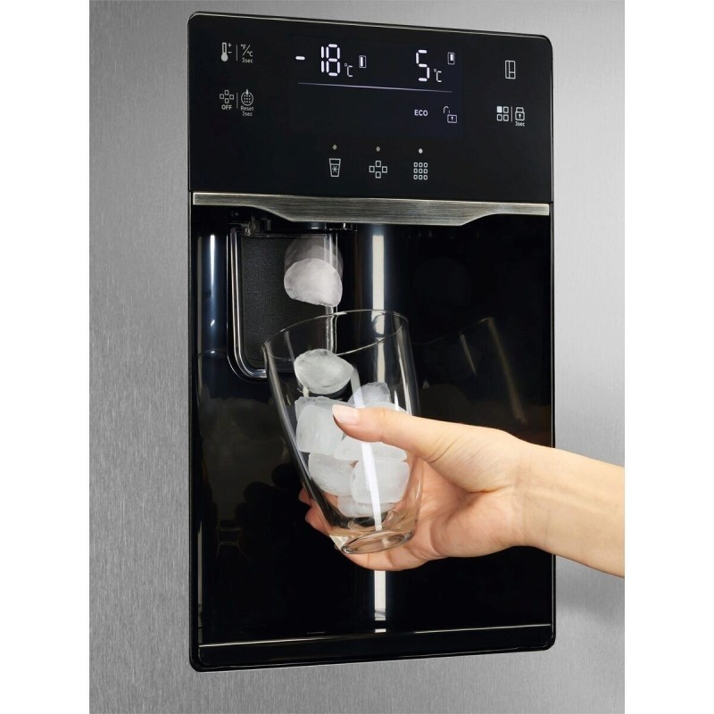 Electrolux EAI6HD57U0 Frigorífico Americano Side by Side Independente, 572 L, No Frost, Aço Inoxidável - 7332543849932