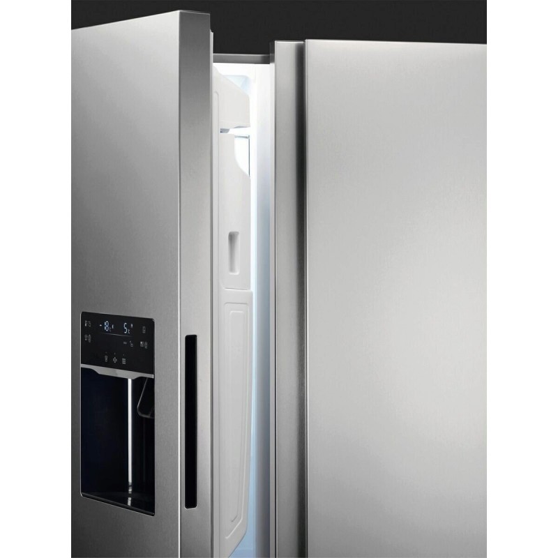 Electrolux EAI6HD57U0 Frigorífico Americano Side by Side Independente, 572 L, No Frost, Aço Inoxidável - 7332543849932